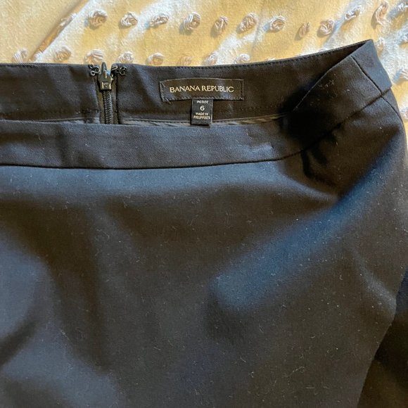 BR 6P black asymmetrical skirt - Picture 4 of 4